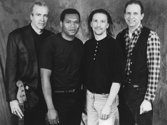 10 Best Robert Cray Band Songs of All Time - Singersroom.com