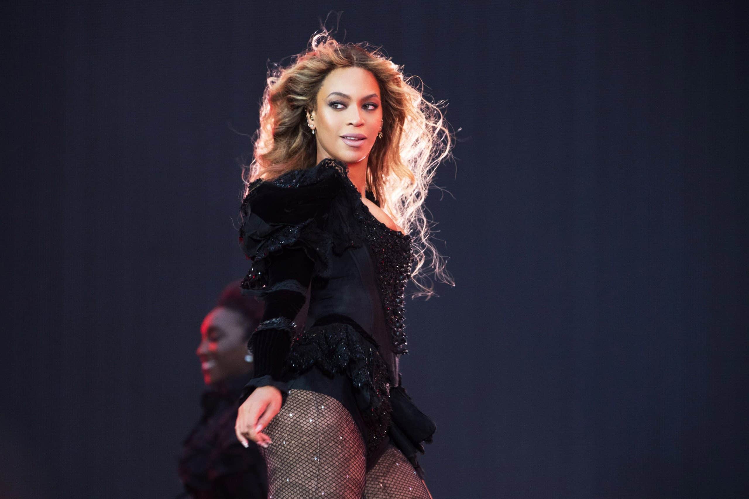 OK! Old School: Jay-Z's 8 Most Famous Songs Before He Was Mr. Beyonce  Knowles