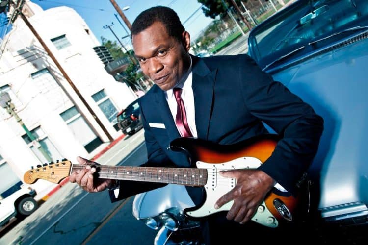 10 Best Robert Cray Band Songs of All Time