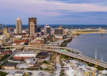 10 Famous Singers from Kentucky