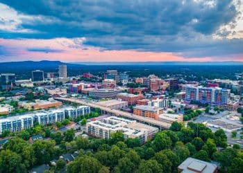 10 Famous Singers from South Carolina