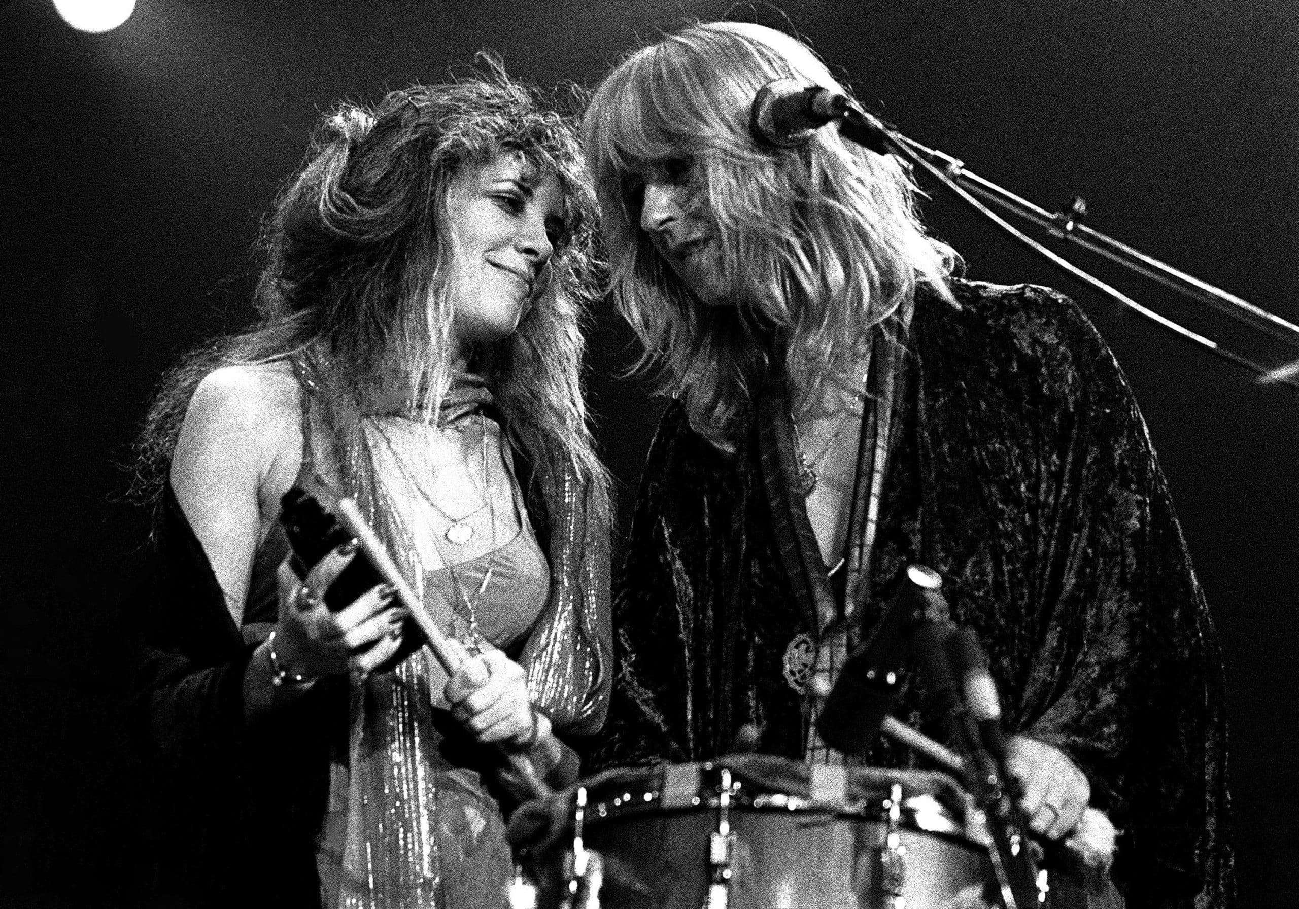 10 Best Stevie Nicks Songs of All Time - Singersroom.com