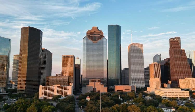 10 Famous Singers from Texas