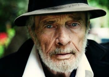 15 Best Country Singers of All Time