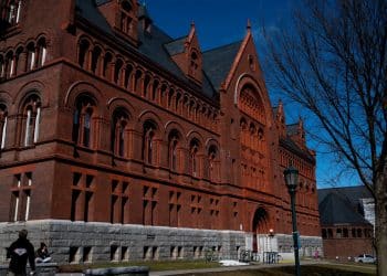 10 Famous Singers from Vermont