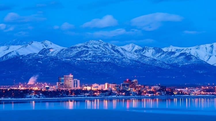 10 Famous Singers from Alaska