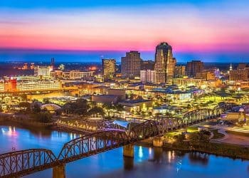 10 Famous Singers from Louisiana