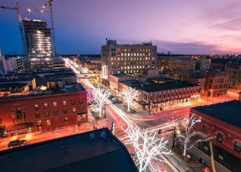 10 Famous Singers from North Dakota