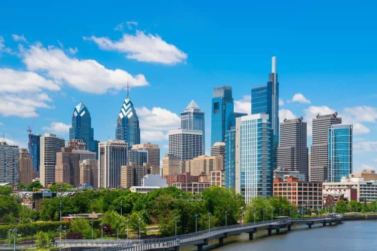 10 Famous Singers from Pennsylvania