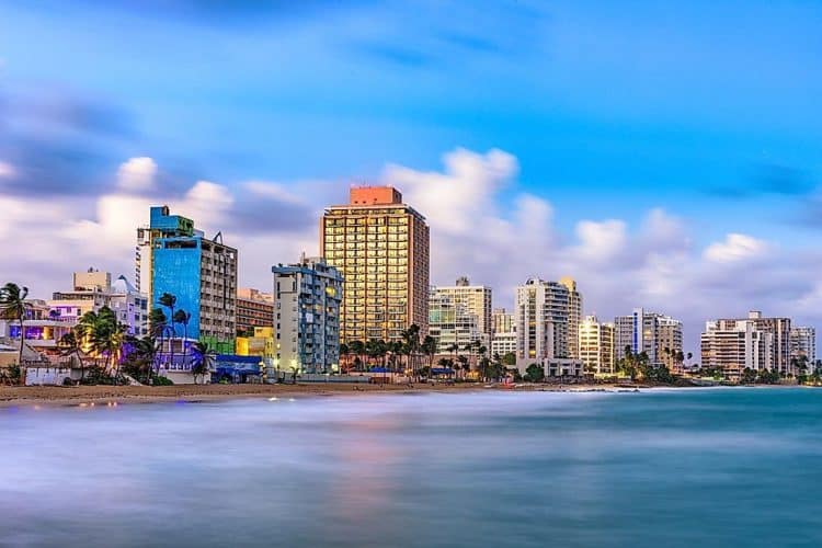 10 Famous Singers from Puerto Rico