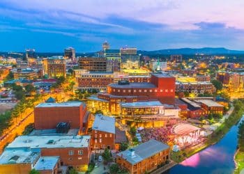 10 Famous Singers from South Carolina