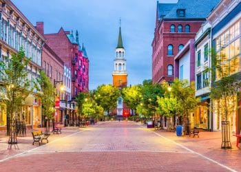 10 Famous Singers from Vermont