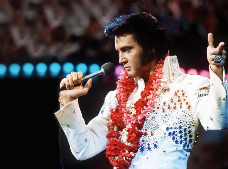 10 Best Elvis Presley Songs of All Time