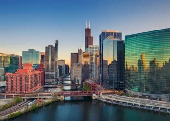 10 Famous Singers from Illinois