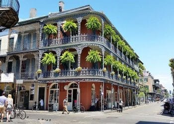 10 Famous Singers from Louisiana