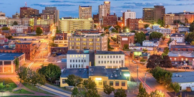 10 Best Songs about Maine