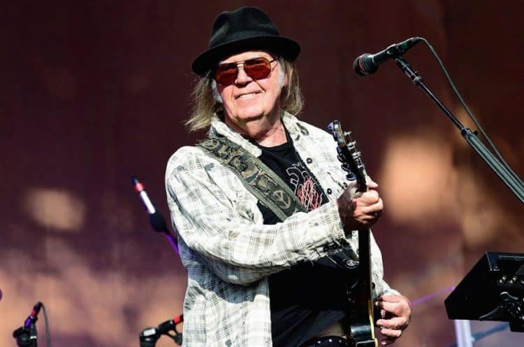 10 Best Neil Young Songs of All Time