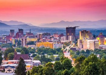 10 Famous Singers from North Carolina