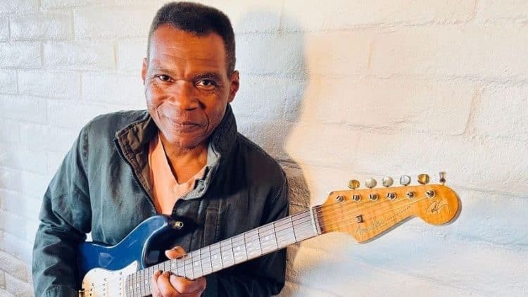 10 Best Robert Cray Band Songs of All Time