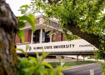 10 Best Songs about Illinois