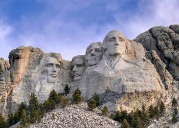 10 Famous Singers from South Dakota