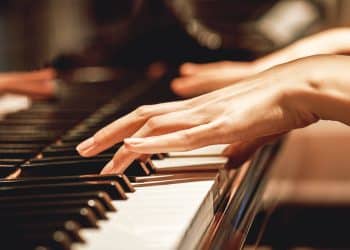 15 Best Piano Players of All Time