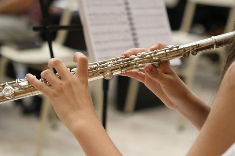 15 Best Flute Players of All Time - Singersroom.com