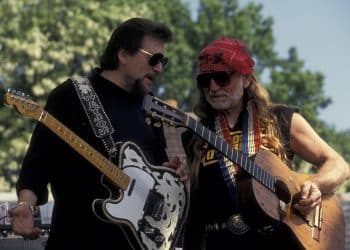 10 Best Waylon Jennings Songs of All Time