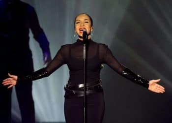 10 Best Sade Songs of All Time