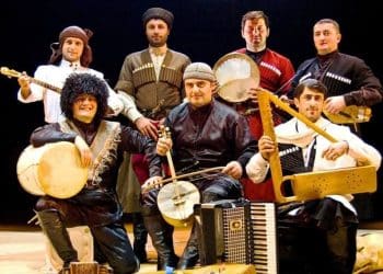 15 Best Folk Music Songs of All Time