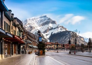 10 Famous Singers from Alaska