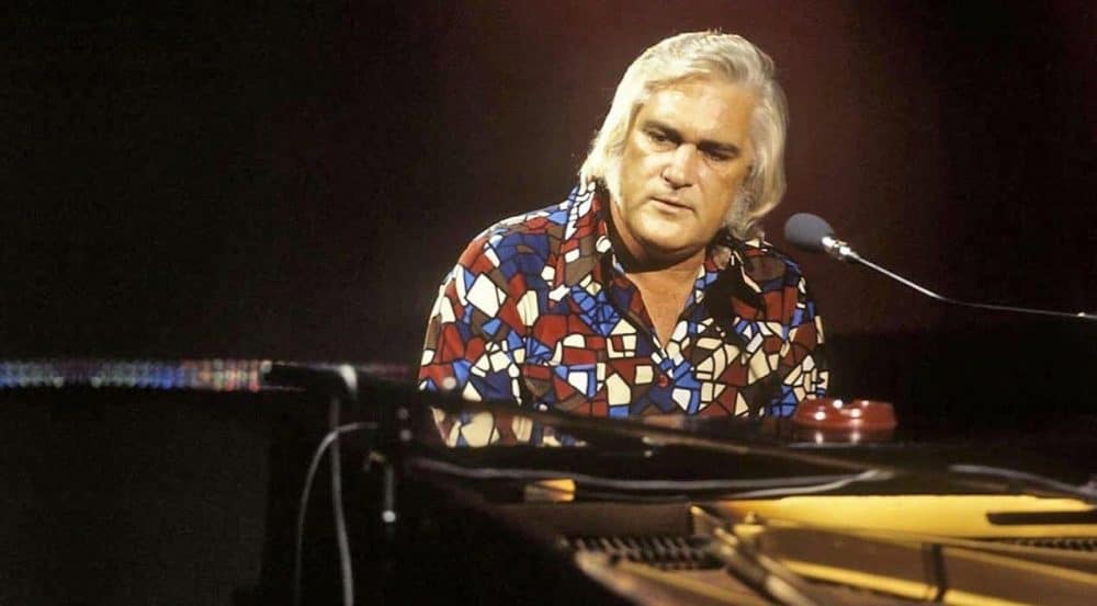 10 Best Charlie Rich Songs of All Time - Singersroom.com