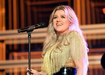 10 Best Kelly Clarkson Songs of All Time