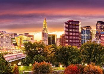 10 Famous Singers from Connecticut