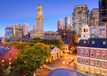 10 Famous Singers from Massachusetts