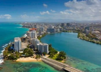 10 Famous Singers from Puerto Rico