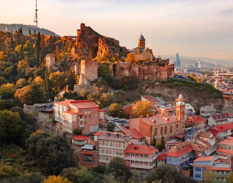 10 Famous Singers from Georgia