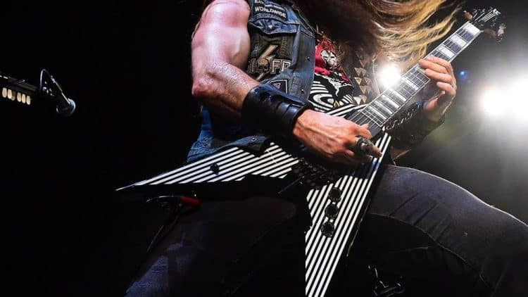 15 Best Heavy Metal Songs of All Time