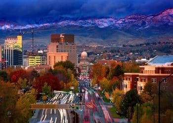 10 Famous Singers from Idaho