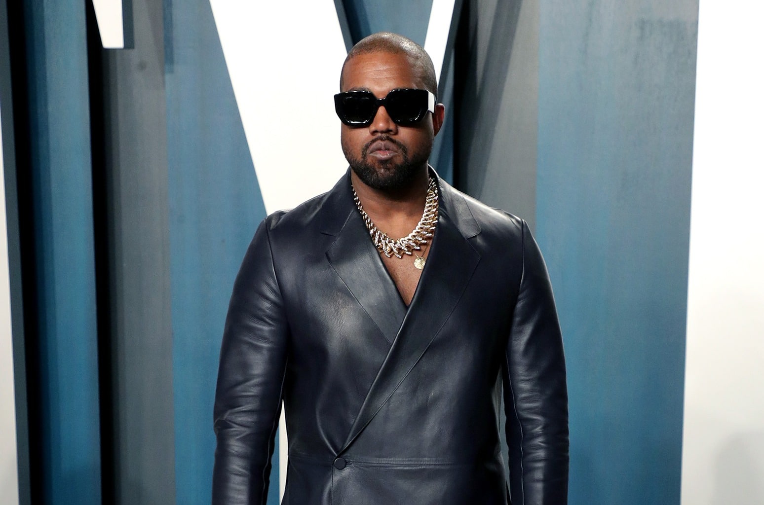 Karaoke Gold Digger - Video with Lyrics - Kanye West
