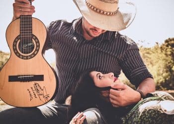 15 Best Love Songs of All Time