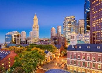 10 Famous Singers from Massachusetts