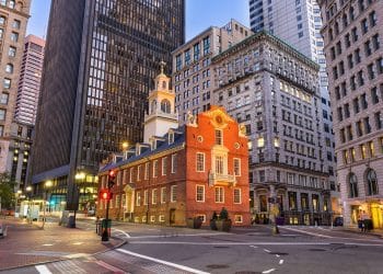 10 Famous Singers from Massachusetts