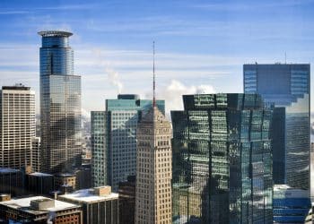 10 Famous Singers from Minnesota