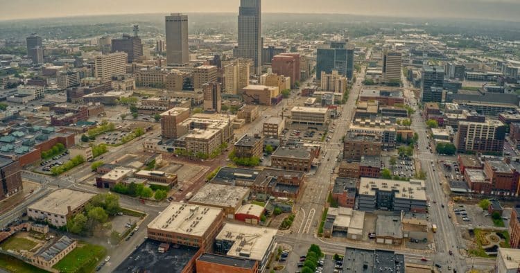 10 Famous Singers from Nebraska