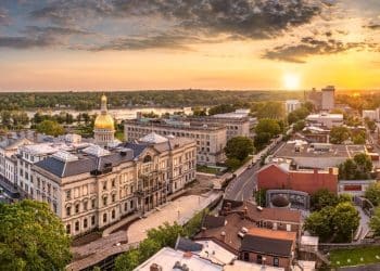 10 Famous Singers from New Jersey