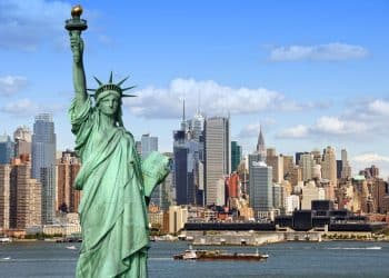 10 Famous Singers from New York