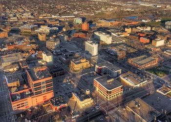 10 Famous Singers from North Dakota