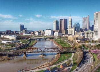 10 Famous Singers from Ohio