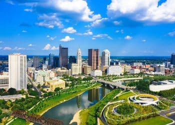 10 Famous Singers from Ohio